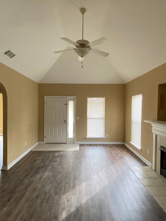 Building Photo - Home for rent in Pell City! Available to view!!!!