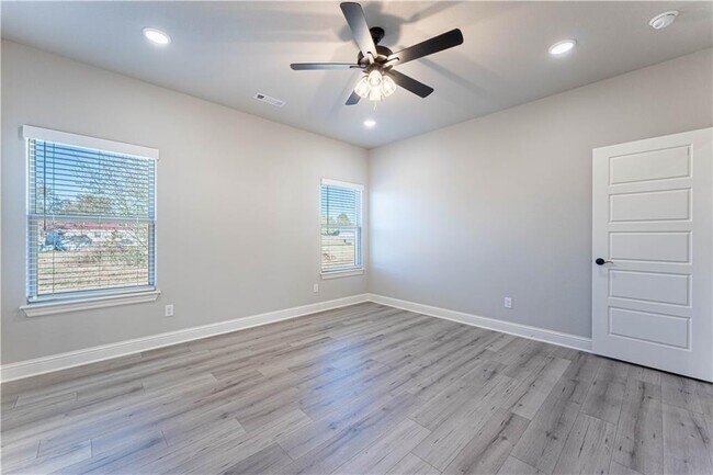 Building Photo - 2312 John W Montgomery Cir