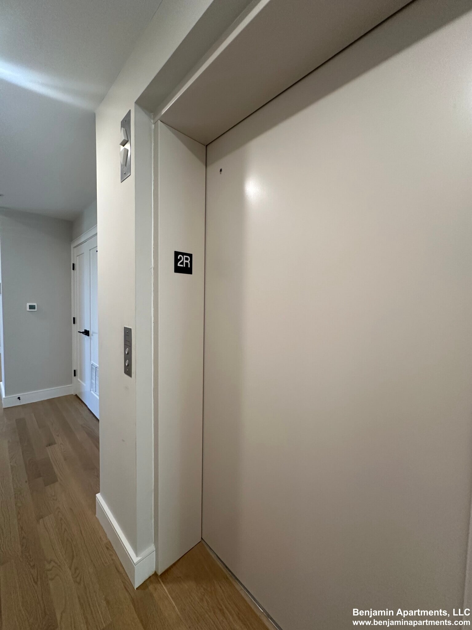 Building Photo - 104-106 Warren St. Unit 3