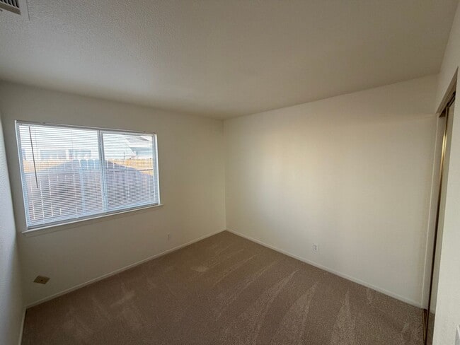 Building Photo - 1424 Via Rosa