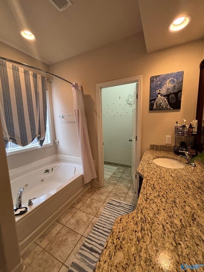 Building Photo - 273 Harold Murphy Dr