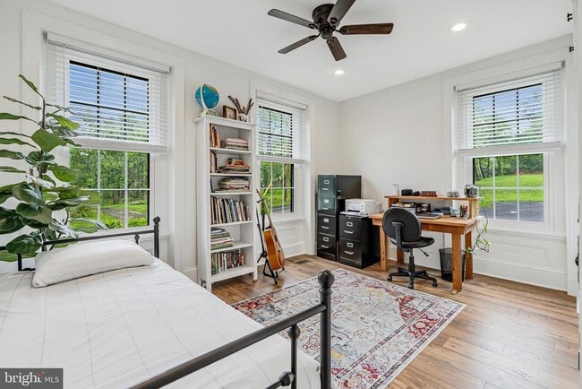 Building Photo - 2406 Upper Ridge Rd