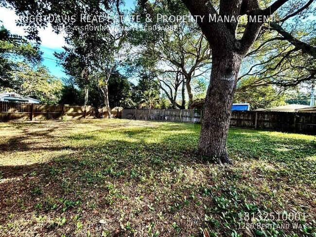 Building Photo - 1280 Bertland Way