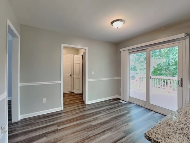 Building Photo - 6333 Willowdell Dr