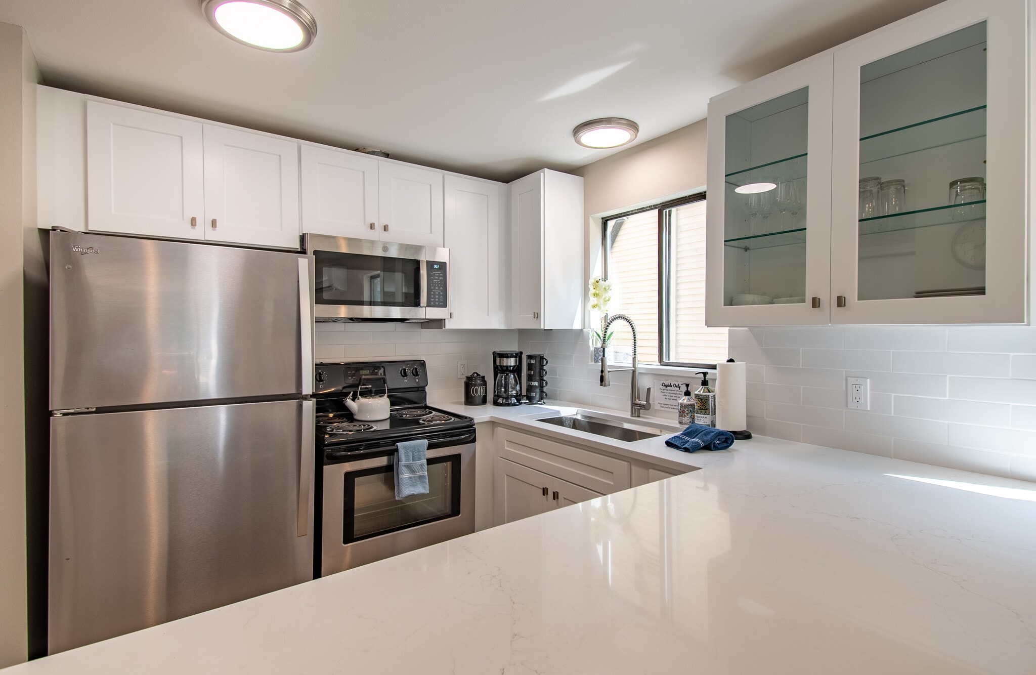 Building Photo - 1524 2nd Ave W