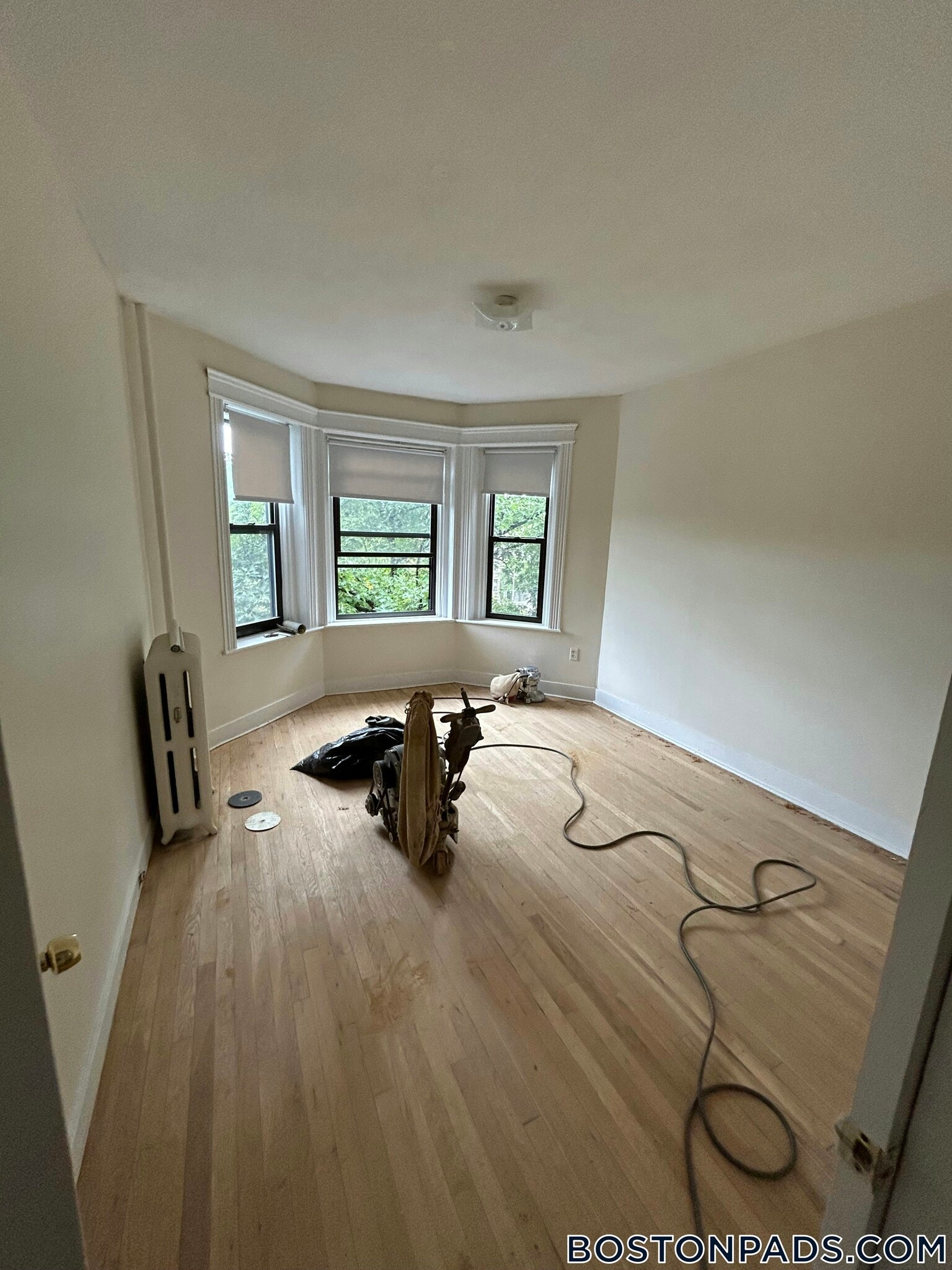 Building Photo - 1152 Commonwealth Ave