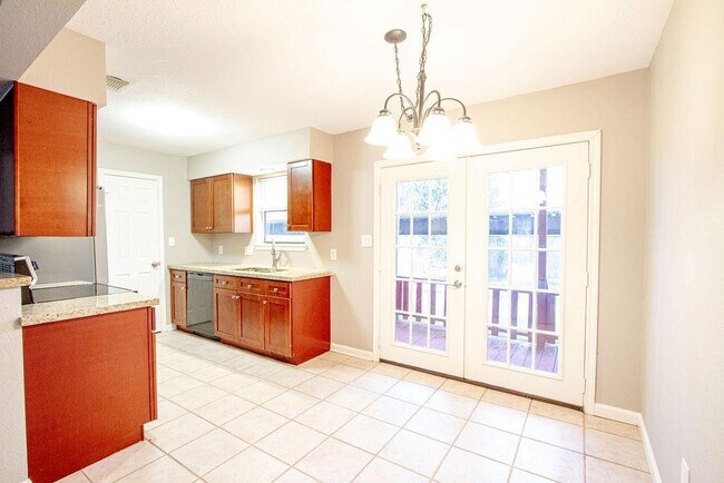 Building Photo - 1011 Hamblen Rd