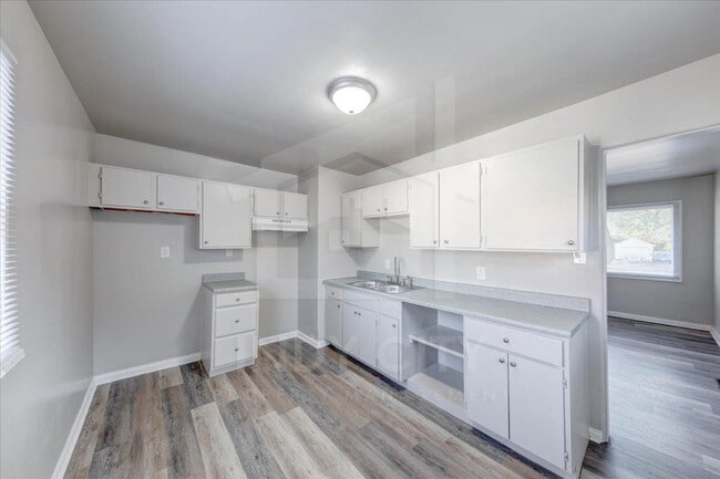 Building Photo - 64 S Galeston Ave