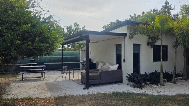 Building Photo - 15400 SW 237th St