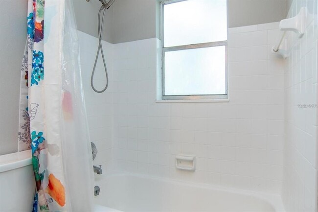 Building Photo - 1770 New Hampshire Ave NE