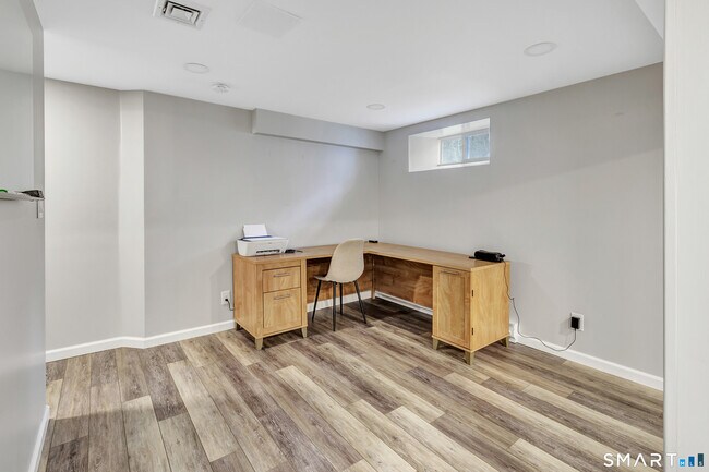 Building Photo - 44 Morehouse Hwy