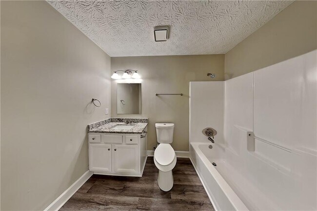 Building Photo - 163 Springbrooke Trl