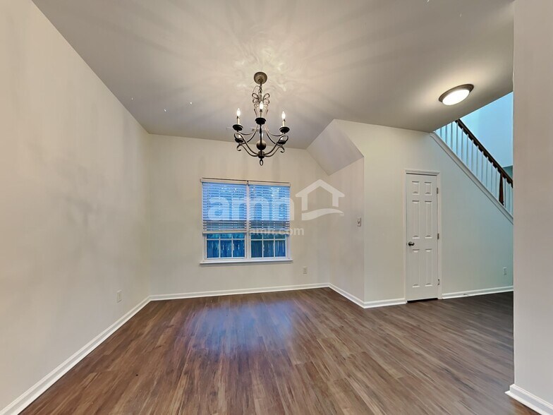 Building Photo - 7202 Sutter Creek Ln