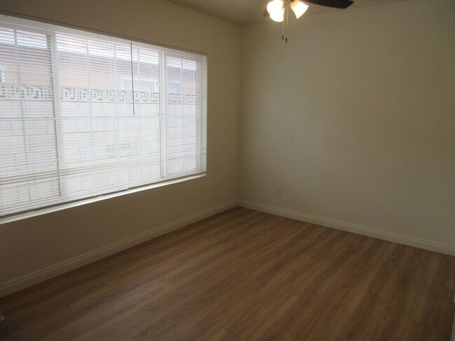 Building Photo - Duggan Property Management, Inc Presents -North Hills (4 bed, 2 bath)