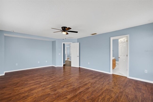 Building Photo - 413 Country Cottage Ln