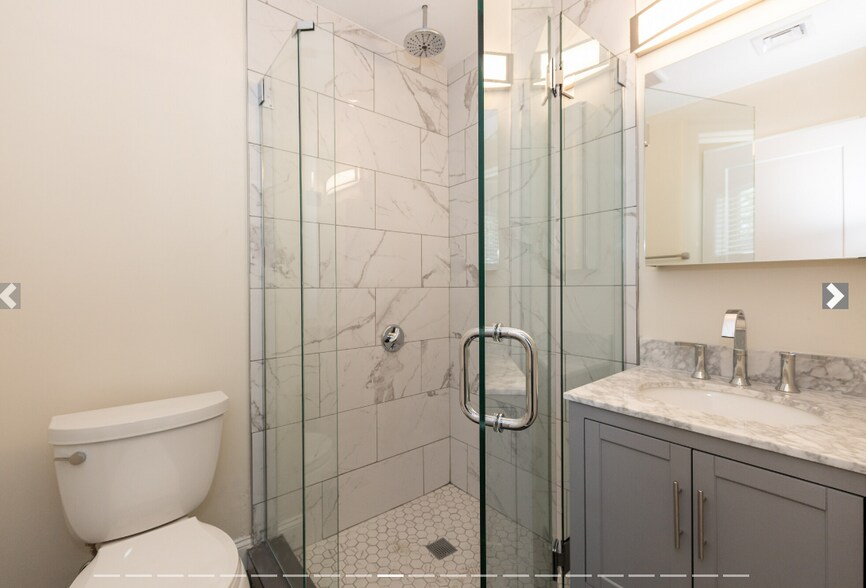 Building Photo - 39 Harvard St