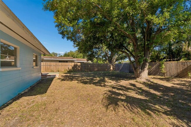 Building Photo - 5857 4th Ave N