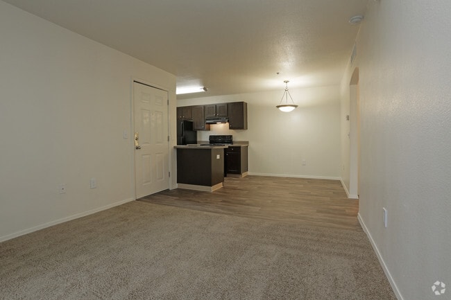 Interior Photo - Mission Tierra