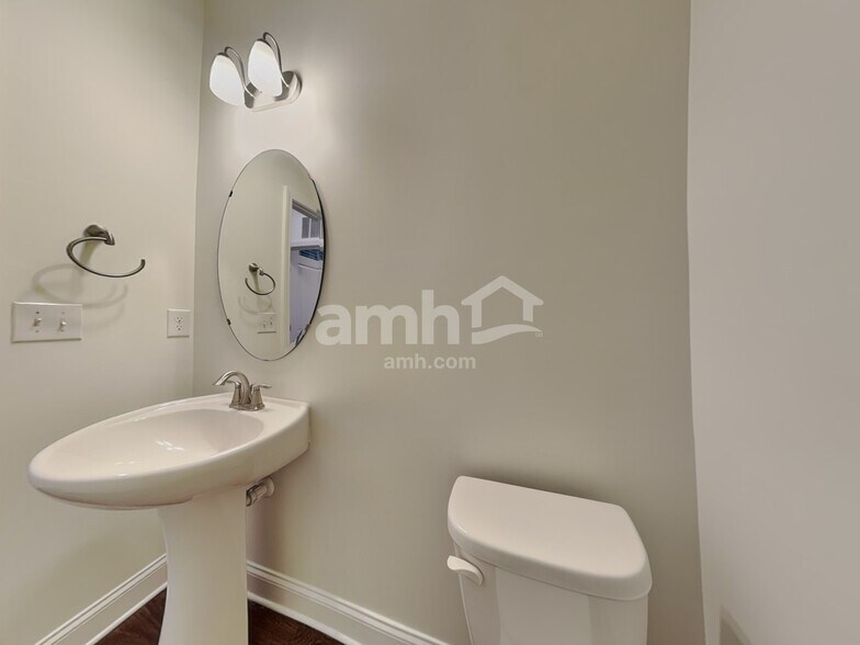 Building Photo - 13025 Wishsong Ct