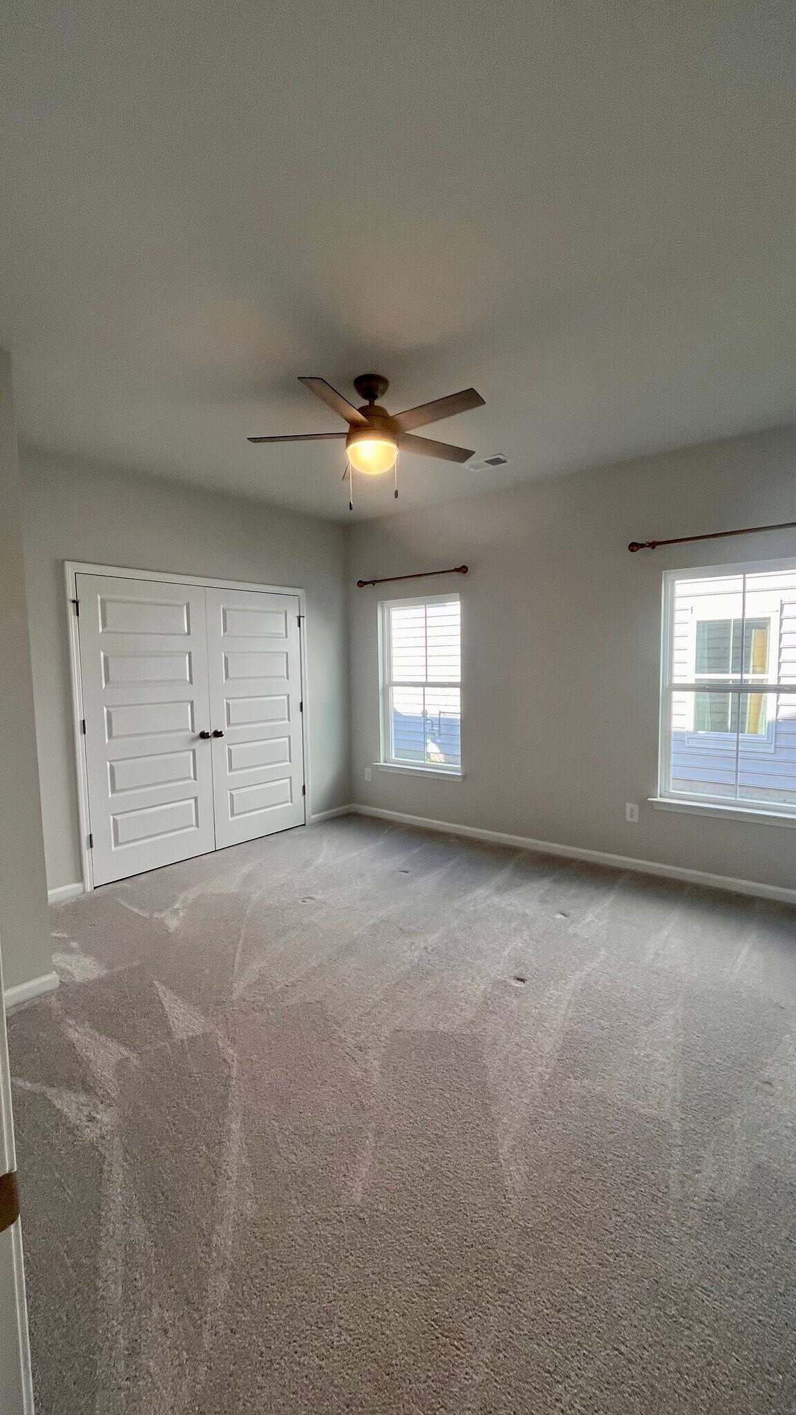 Building Photo - 728 Isle Verde Dr