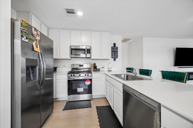 Building Photo - 18257 Pontecorvo Ln