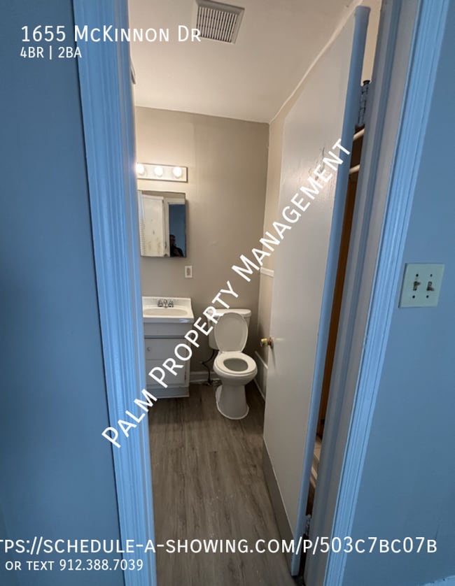 Building Photo - 1655 Mc Kinnon Dr