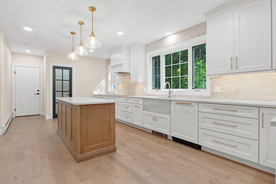 Kitchen - 1 Olde Village Rd