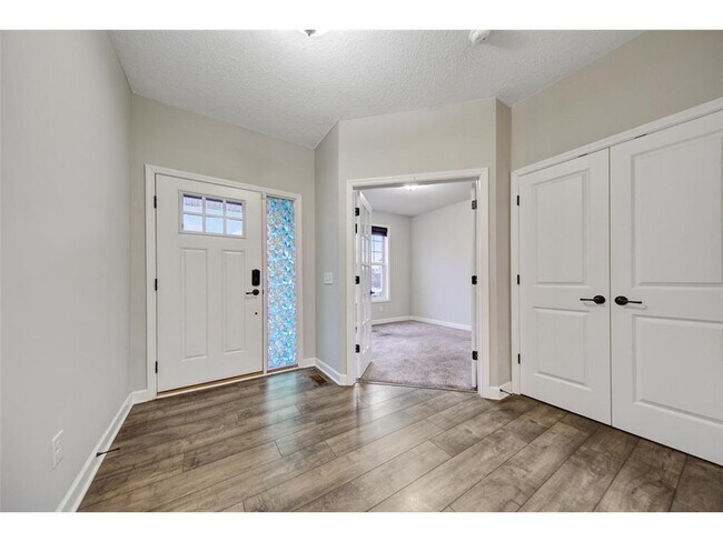 Building Photo - 19220 Bridle Path