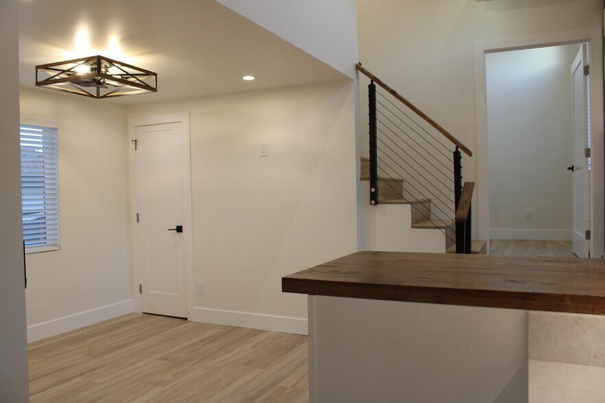 Building Photo - 29940 White Wake Dr