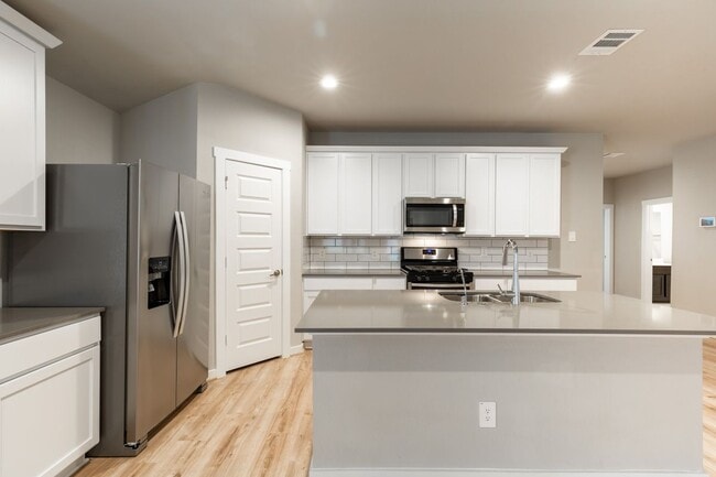Building Photo - 7730 Rainham Valley Ln
