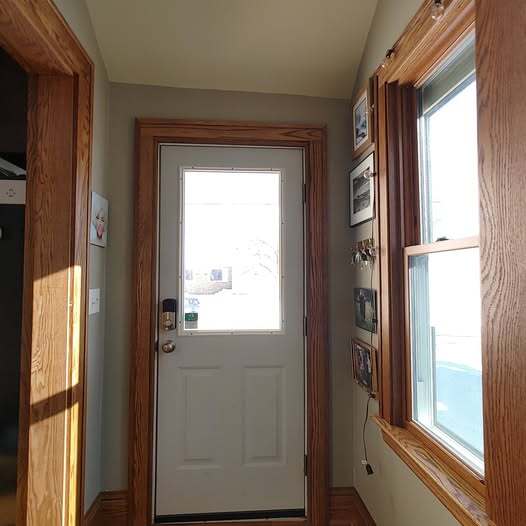 Entry Mudroom - 528 19th Ave NE
