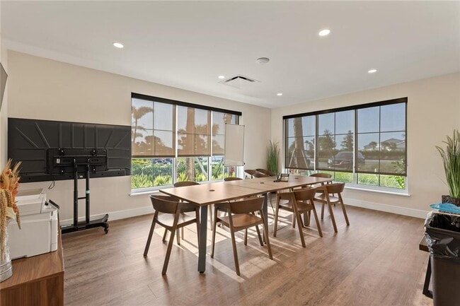 Building Photo - 17534 Crescent Moon Lp