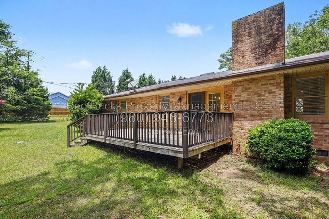 Building Photo - 2501 Galloway Rd