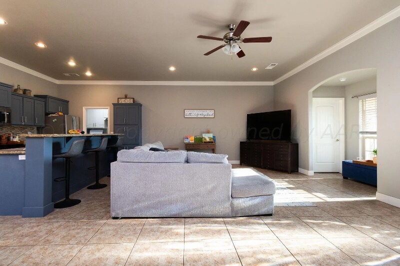 Building Photo - 7304 City View Dr