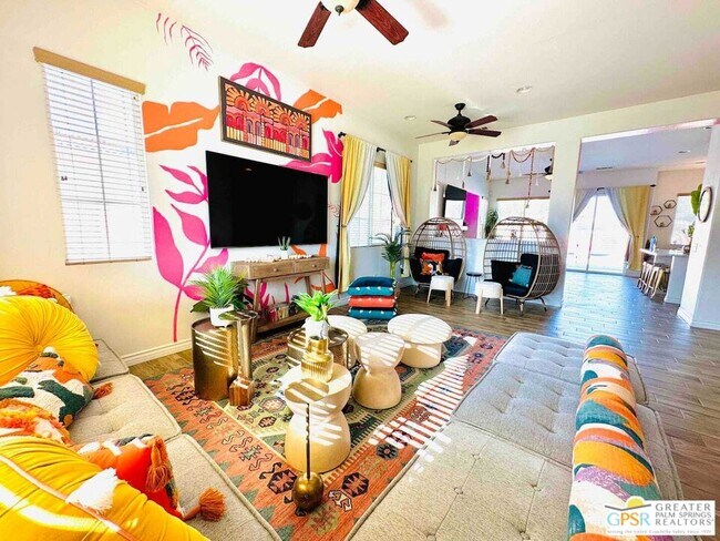 Building Photo - 43278 Freesia Pl