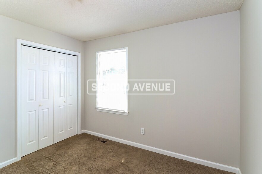 Building Photo - 100 Villa Rosa Dr