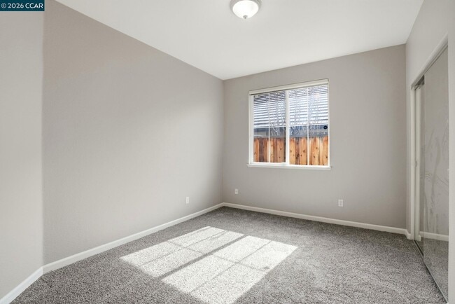 Building Photo - 354 Pebble Beach Dr