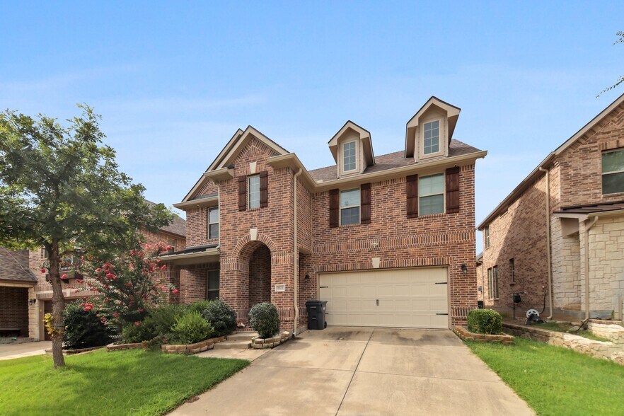 Building Photo - 8613 Tutbury Pl