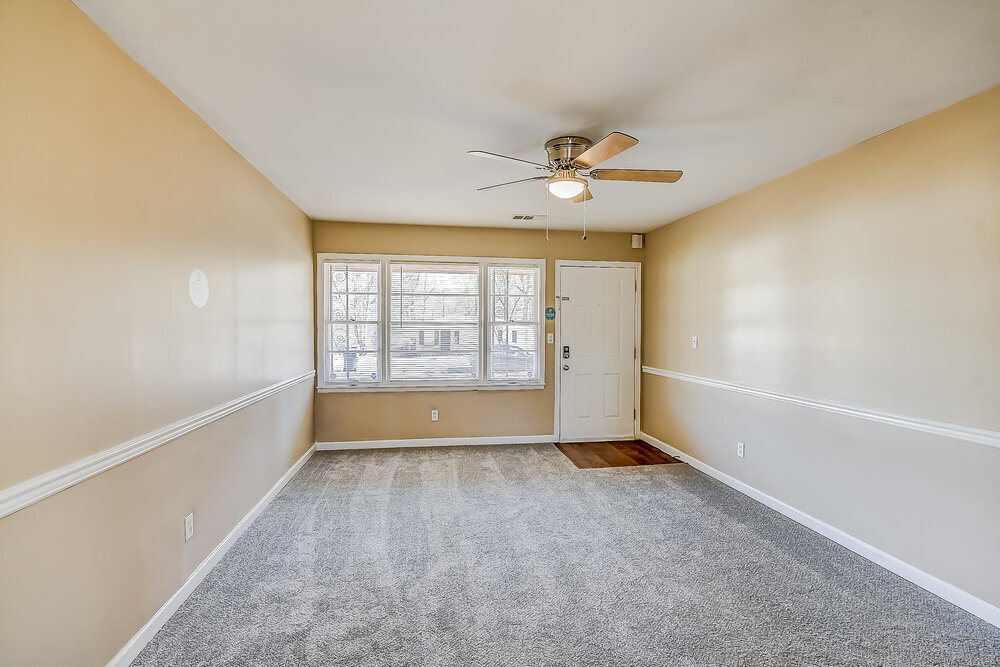 Building Photo - 1628 1st St NE