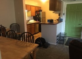 Building Photo - 4660 White Rock Cir