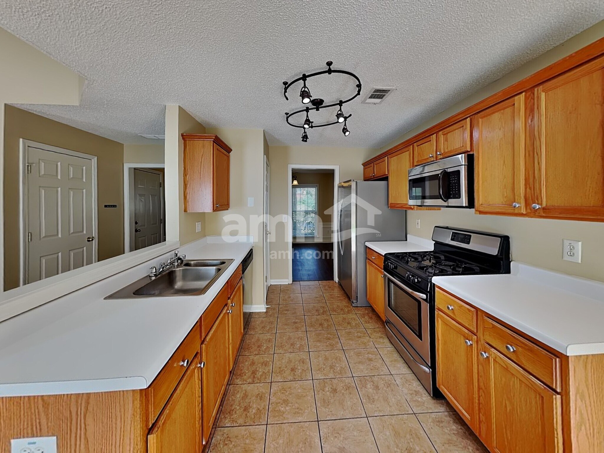 Building Photo - 401 Citronelle Dr