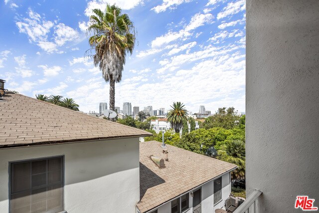 Building Photo - 1725 Glendon Ave