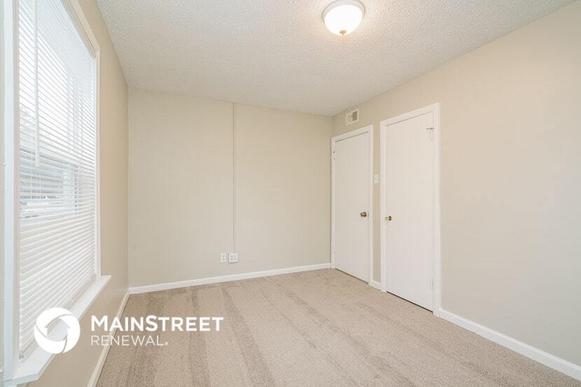 Building Photo - 3428 N Riley Ave