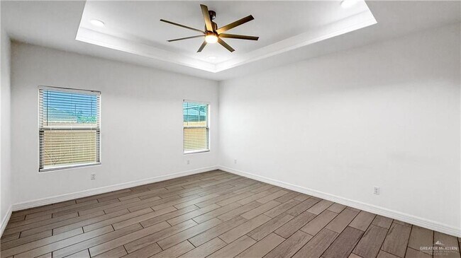 Building Photo - 5106 Sebastian Dr
