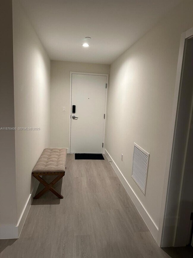 Building Photo - 1938 Jackson St