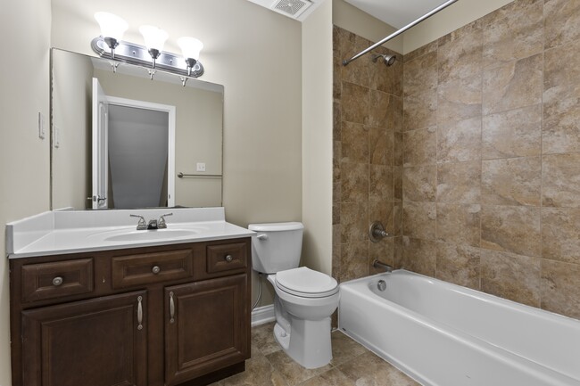 Building Photo - 149 Regency Point Path