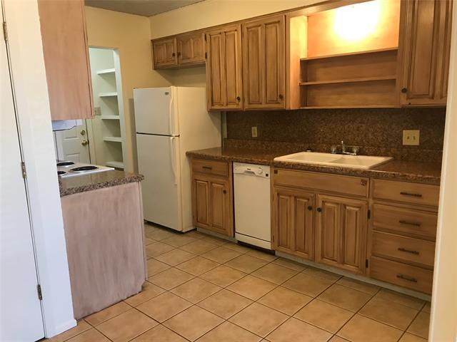 Building Photo - 28 Teakwood Ln