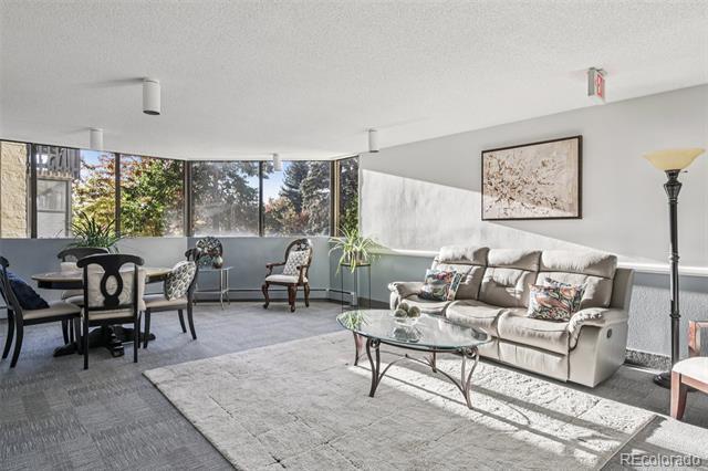 Building Photo - 14300 E Marina Dr