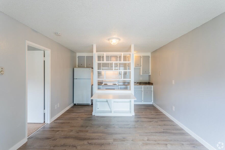 Interior Photo - Del Coronado Apartments