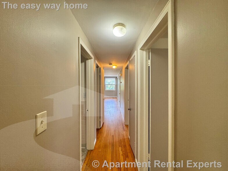 Building Photo - 99 Normandy Ave
